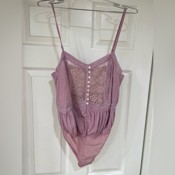 NEW Free People lace trim bodysuit - Picture 2 of 11